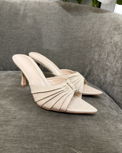 petit talons beiges